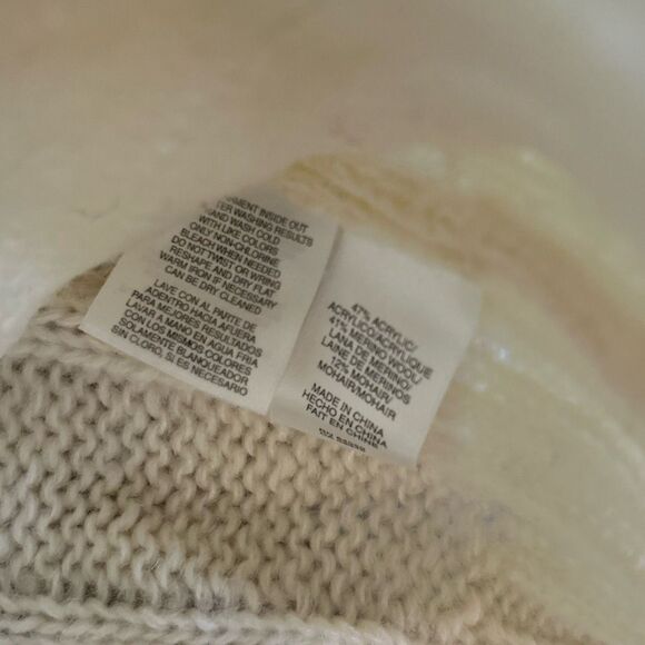 NWT Anne Klein off the shoulder towel neck cream tunic sweater sweater.  Size M - Picture 5 of 6